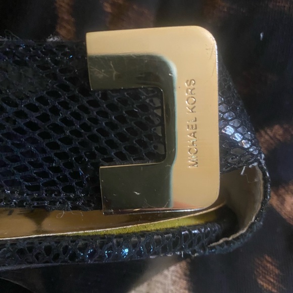 Michael Kors Beverly snakeskin heels - Picture 7 of 16